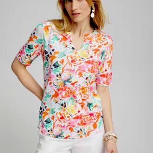 Chico's Abstract Notch Neck Tee Size 2 (12) Like New